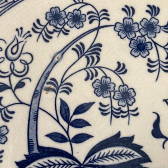 Vintage “Blue Onion” Transferware Dinner Plates, 2 - Picture 3 of 10